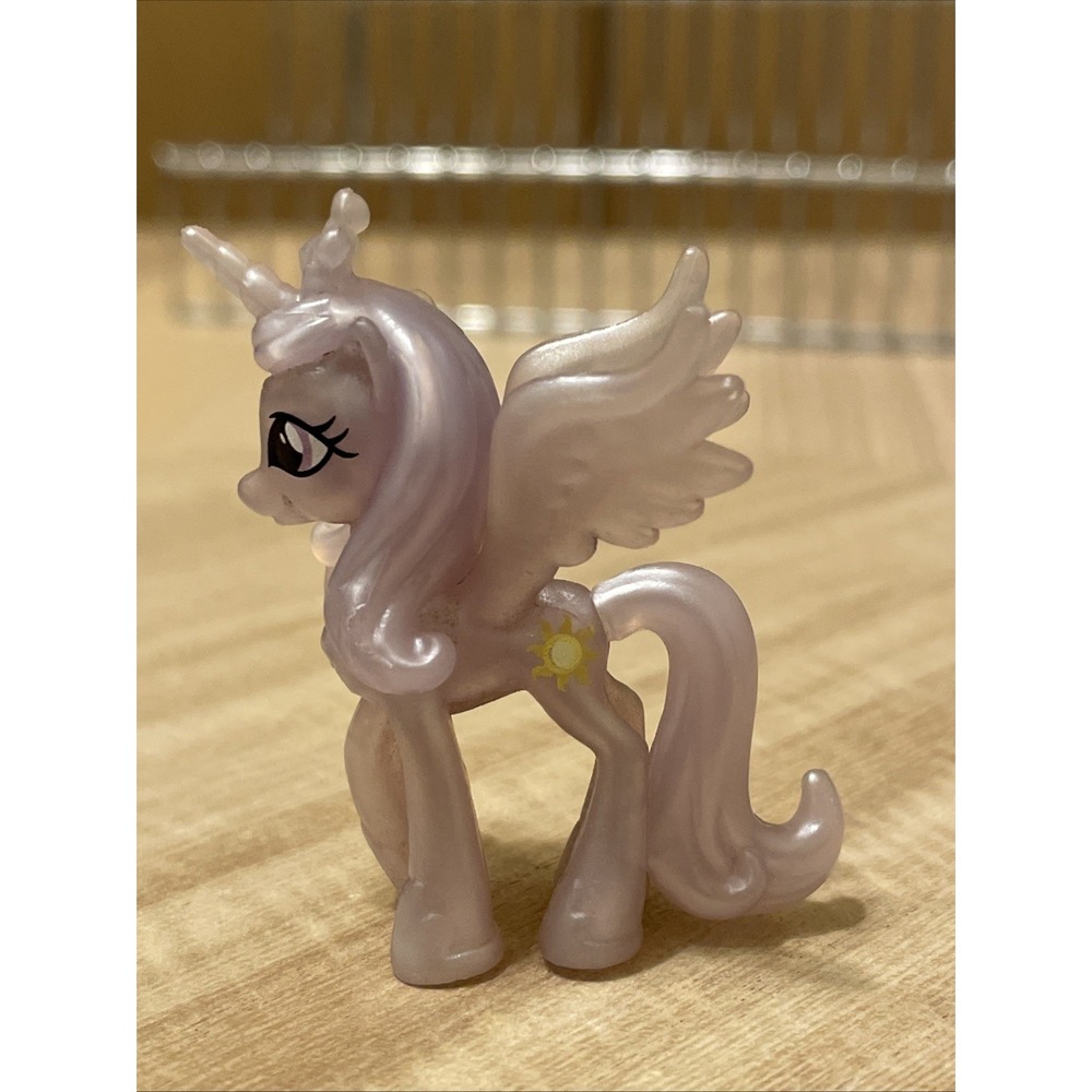 MY LITTLE PONY PRINCESS CELESTIA   2" ACTION FIGURE TOY (PRE-OWNED)